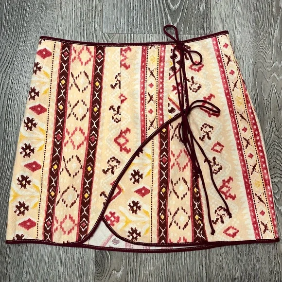 Free People Boho Faux Wrap Mini Skirt Size 0 - Picture 1 of 3